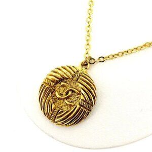 CHANEL Necklace gold Women Authentic secondhand